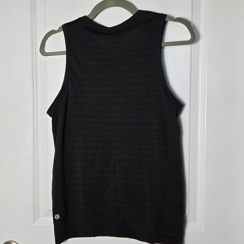 Lululemon Breeze By Muscle Tank II - 4 Black